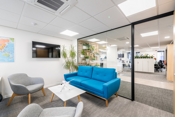 旅游平臺(tái)公司辦公裝修現(xiàn)代簡(jiǎn)約風(fēng)格-第3張圖片-上海古都建筑設(shè)計(jì)集團(tuán) 旅游平臺(tái)公司辦公裝修現(xiàn)代簡(jiǎn)約風(fēng)格-第3張圖片-上海古都建筑設(shè)計(jì)集團(tuán)