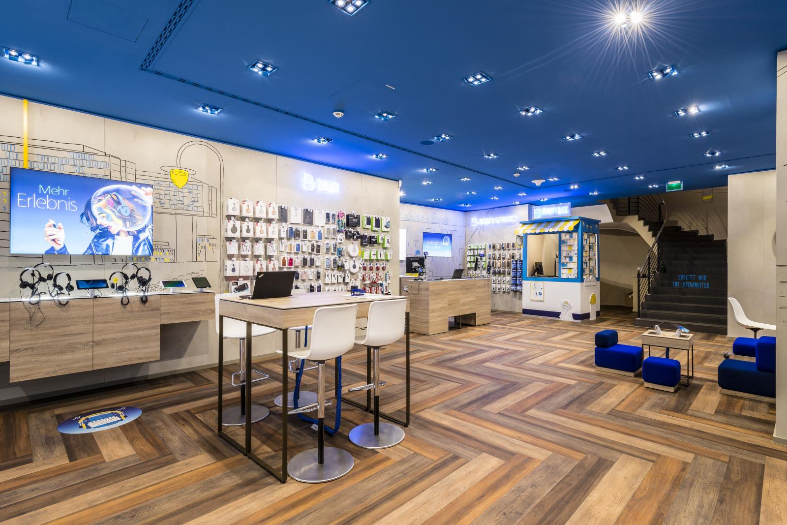 普陀區(qū)90平藍(lán)白色調(diào)手機(jī)營業(yè)廳辦公室裝修設(shè)計(jì)-第4張圖片-上海古都建筑設(shè)計(jì)集團(tuán) 普陀區(qū)90平藍(lán)白色調(diào)手機(jī)營業(yè)廳辦公室裝修設(shè)計(jì)-第4張圖片-上海古都建筑設(shè)計(jì)集團(tuán)