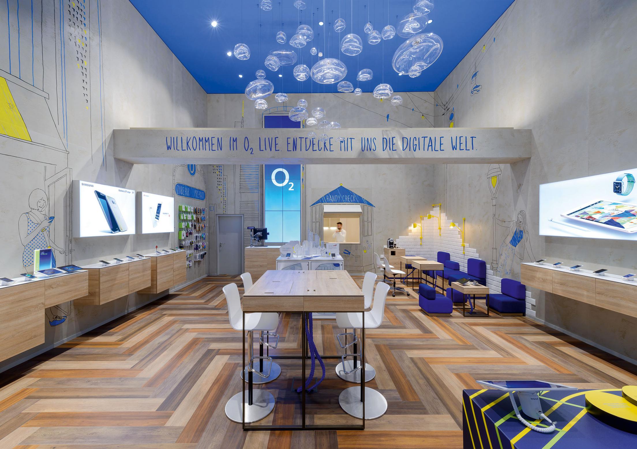 普陀區(qū)90平藍(lán)白色調(diào)手機(jī)營業(yè)廳辦公室裝修設(shè)計(jì)-第3張圖片-上海古都建筑設(shè)計(jì)集團(tuán) 普陀區(qū)90平藍(lán)白色調(diào)手機(jī)營業(yè)廳辦公室裝修設(shè)計(jì)-第3張圖片-上海古都建筑設(shè)計(jì)集團(tuán)