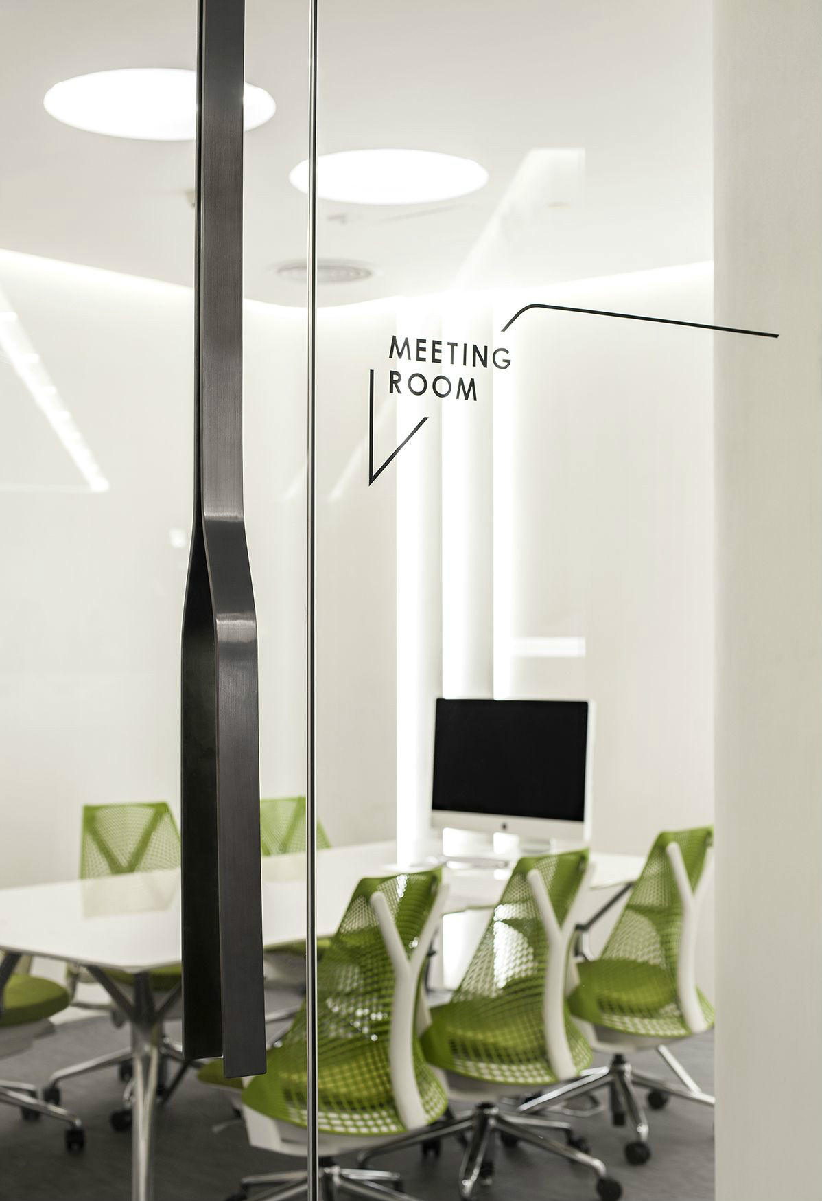 徐匯區(qū)高檔辦公室裝修設(shè)計(jì)-第3張圖片-上海古都建筑設(shè)計(jì)集團(tuán) 徐匯區(qū)高檔辦公室裝修設(shè)計(jì)-第3張圖片-上海古都建筑設(shè)計(jì)集團(tuán)