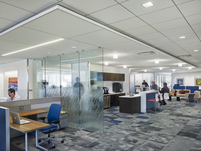 上海辦公室裝修休閑區(qū)裝修設(shè)計(jì)-第4張圖片-上海古都建筑設(shè)計(jì)集團(tuán) 上海辦公室裝修休閑區(qū)裝修設(shè)計(jì)-第4張圖片-上海古都建筑設(shè)計(jì)集團(tuán)