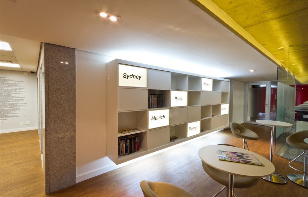 徐匯區(qū)200平公共辦公空間裝修設(shè)計(jì)-第1張圖片-上海古都建筑設(shè)計(jì)集團(tuán) 徐匯區(qū)200平公共辦公空間裝修設(shè)計(jì)-第1張圖片-上海古都建筑設(shè)計(jì)集團(tuán)