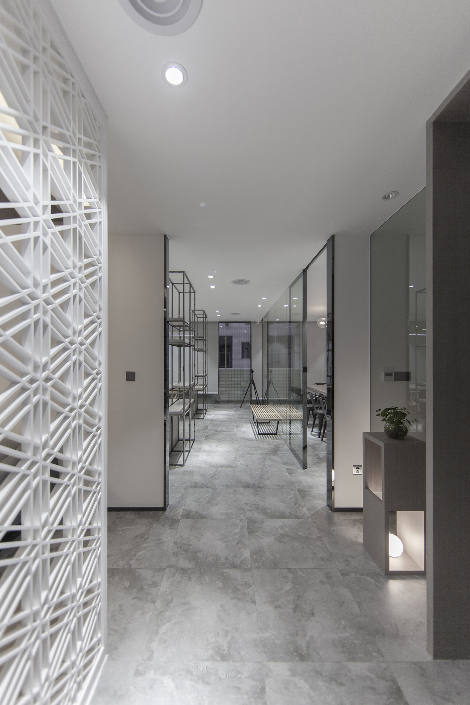 上海辦公室裝修空曠接待室裝修設(shè)計-第4張圖片-上海古都建筑設(shè)計集團(tuán) 上海辦公室裝修空曠接待室裝修設(shè)計-第4張圖片-上海古都建筑設(shè)計集團(tuán)