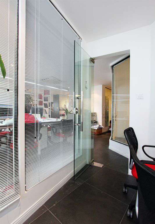 長(zhǎng)寧區(qū)簡(jiǎn)約風(fēng)格辦公室裝修設(shè)計(jì)-第8張圖片-上海古都建筑設(shè)計(jì)集團(tuán) 長(zhǎng)寧區(qū)簡(jiǎn)約風(fēng)格辦公室裝修設(shè)計(jì)-第8張圖片-上海古都建筑設(shè)計(jì)集團(tuán)