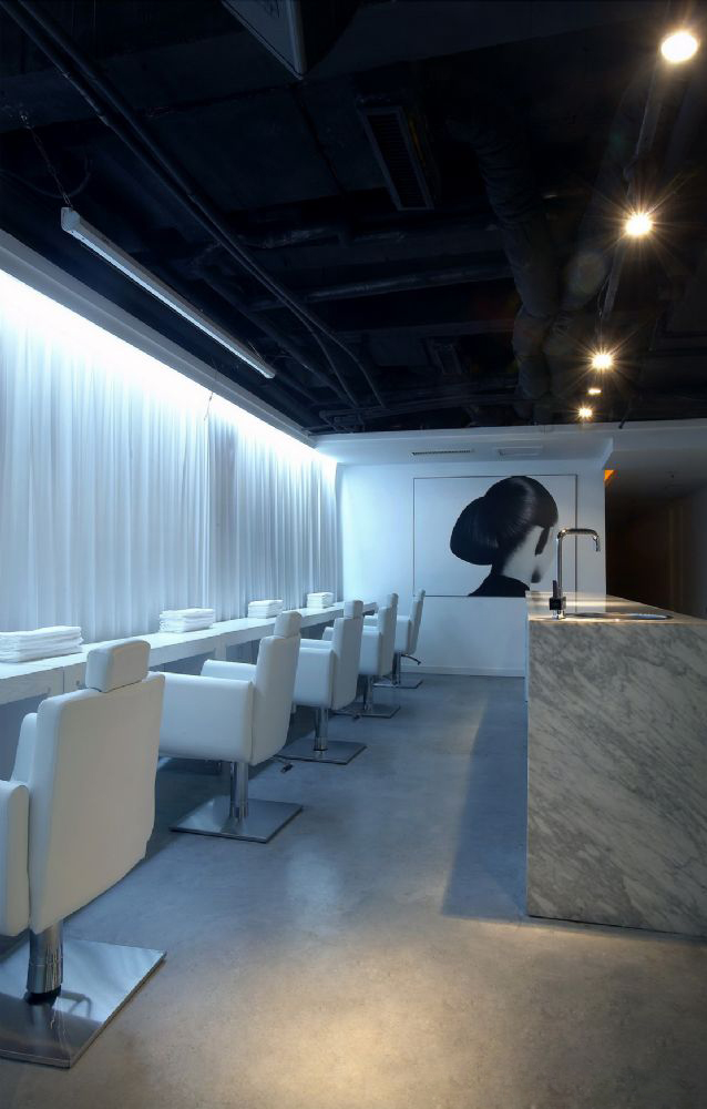 奢侈品公司辦公室裝修設(shè)計(jì)-第2張圖片-上海古都建筑設(shè)計(jì)集團(tuán) 奢侈品公司辦公室裝修設(shè)計(jì)-第2張圖片-上海古都建筑設(shè)計(jì)集團(tuán)