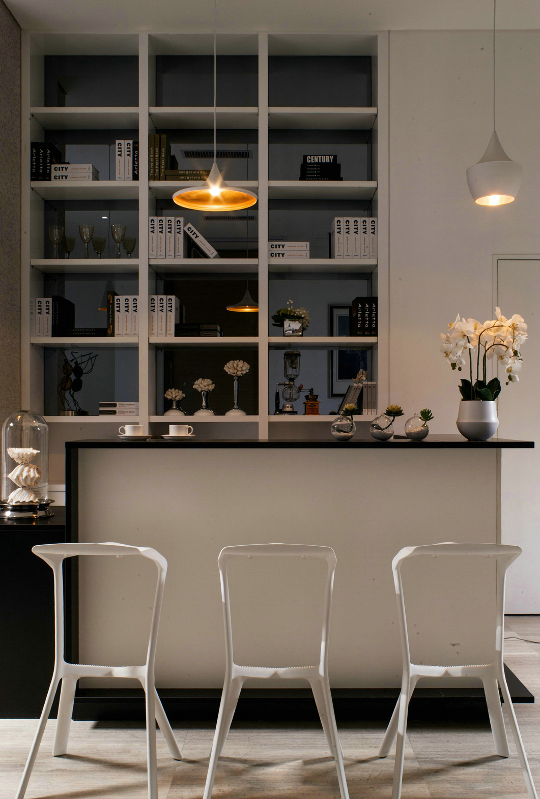 上?，F(xiàn)代時尚風格辦公室裝修設(shè)計-第1張圖片-上海古都建筑設(shè)計集團