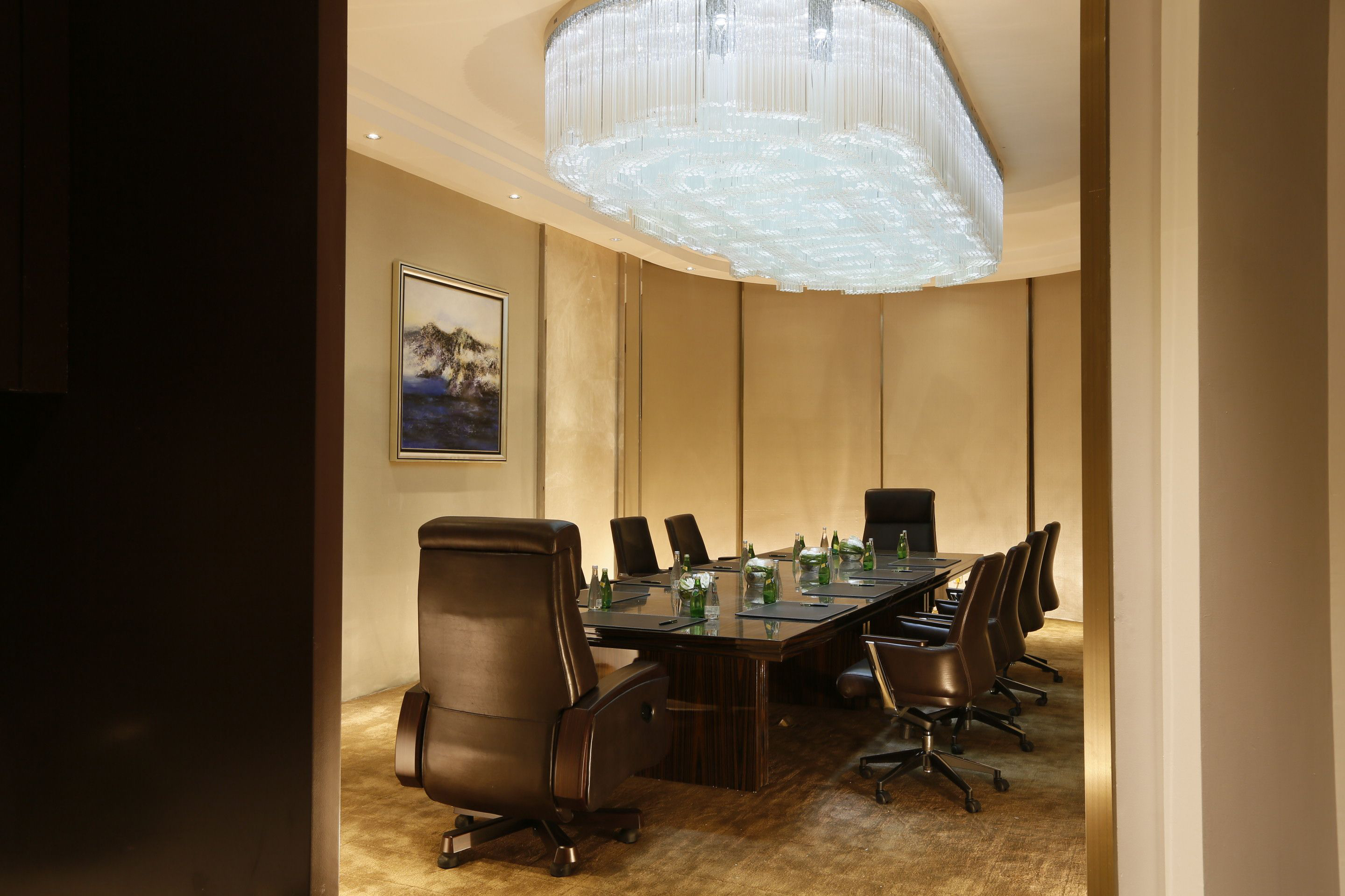 上海大氣奢華辦公室裝修設(shè)計-第1張圖片-上海古都建筑設(shè)計集團 上海大氣奢華辦公室裝修設(shè)計-第1張圖片-上海古都建筑設(shè)計集團