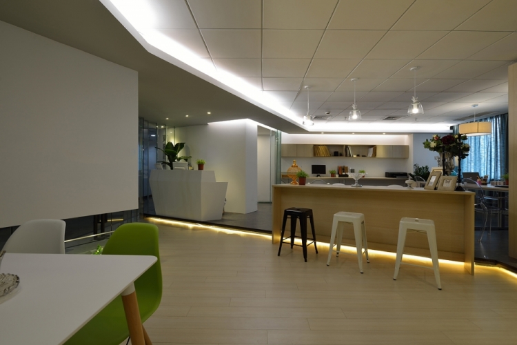 現(xiàn)代簡約時尚辦公室裝修設(shè)計-第6張圖片-上海古都建筑設(shè)計集團 現(xiàn)代簡約時尚辦公室裝修設(shè)計-第6張圖片-上海古都建筑設(shè)計集團