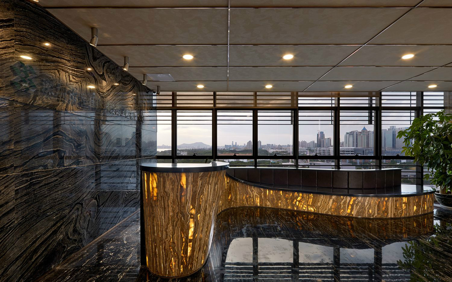 大氣奢華風(fēng)格辦公室裝修設(shè)計(jì)-第1張圖片-上海古都建筑設(shè)計(jì)集團(tuán) 大氣奢華風(fēng)格辦公室裝修設(shè)計(jì)-第1張圖片-上海古都建筑設(shè)計(jì)集團(tuán)