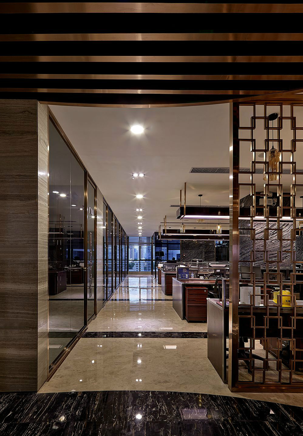 大氣奢華風(fēng)格辦公室裝修設(shè)計(jì)-第2張圖片-上海古都建筑設(shè)計(jì)集團(tuán) 大氣奢華風(fēng)格辦公室裝修設(shè)計(jì)-第2張圖片-上海古都建筑設(shè)計(jì)集團(tuán)