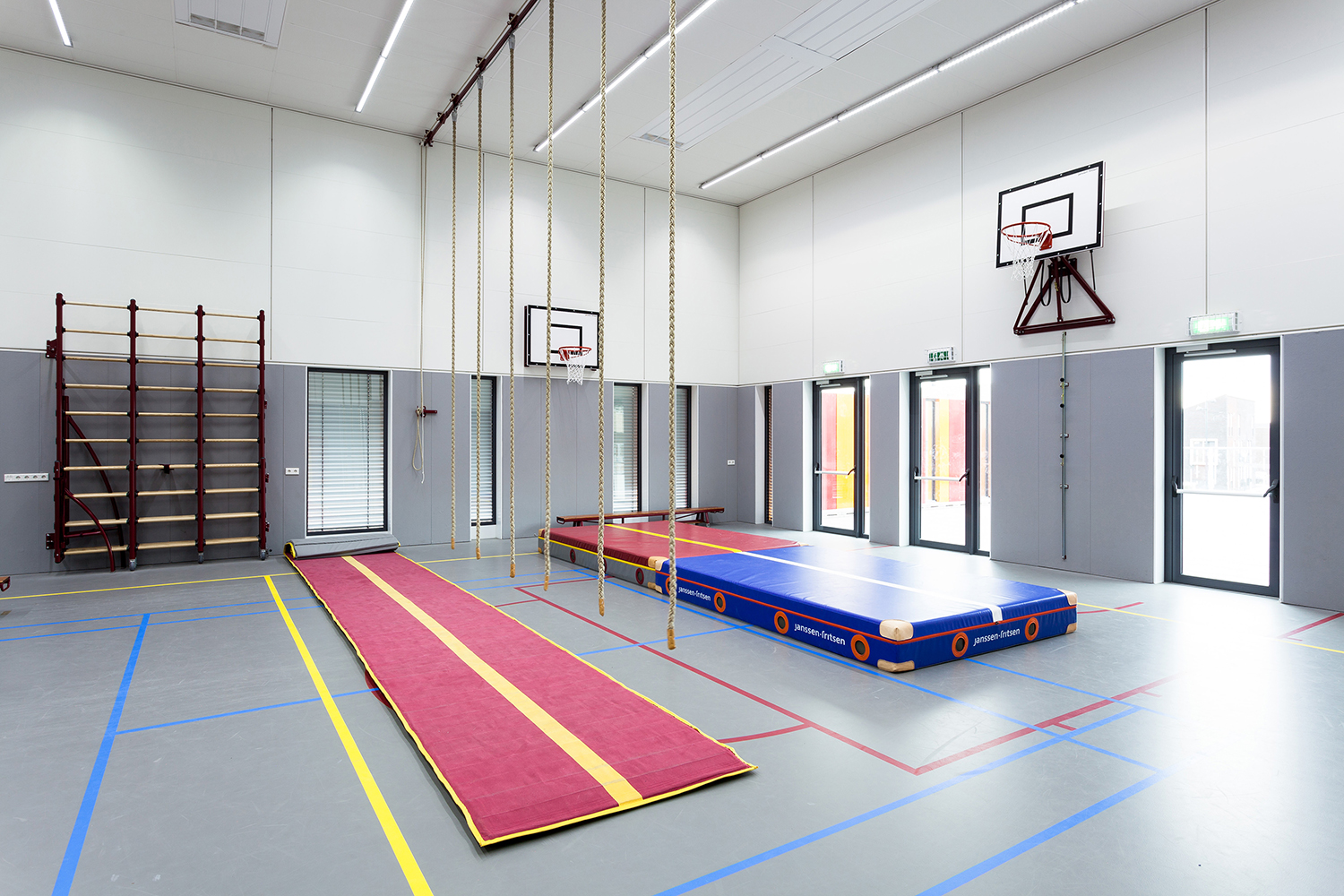 現(xiàn)代健身體育館裝修設(shè)計-第1張圖片-上海古都建筑設(shè)計集團 現(xiàn)代健身體育館裝修設(shè)計-第1張圖片-上海古都建筑設(shè)計集團