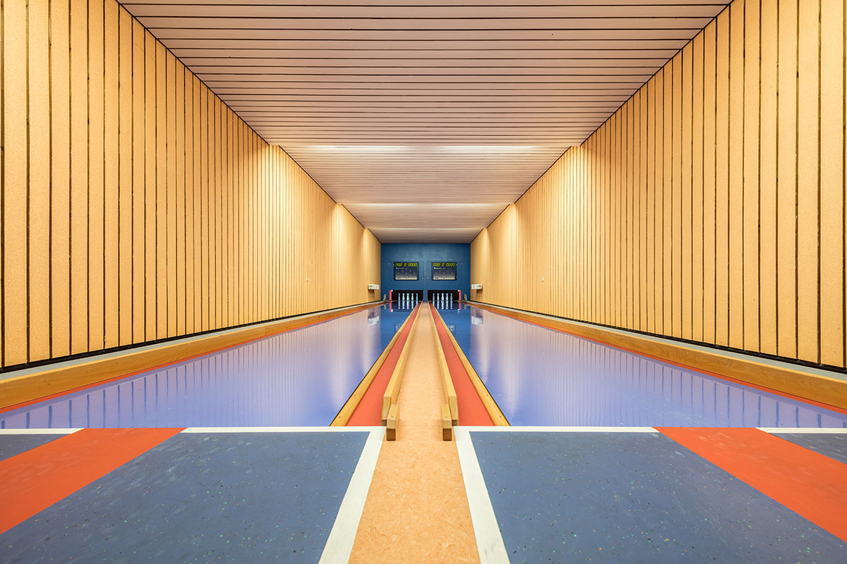 原木風(fēng)格保齡球館裝修設(shè)計-第1張圖片-上海古都建筑設(shè)計集團(tuán) 原木風(fēng)格保齡球館裝修設(shè)計-第1張圖片-上海古都建筑設(shè)計集團(tuán)