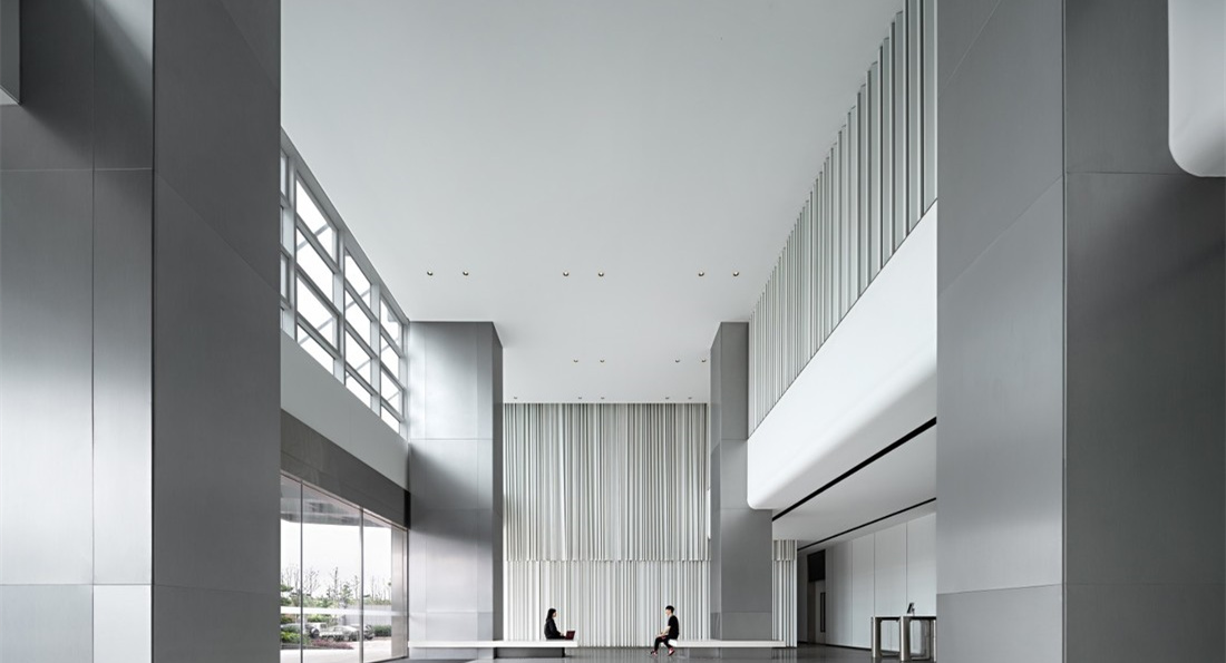 灰白簡約風格辦公室裝修設計-第2張圖片-上海古都建筑設計集團 灰白簡約風格辦公室裝修設計-第2張圖片-上海古都建筑設計集團