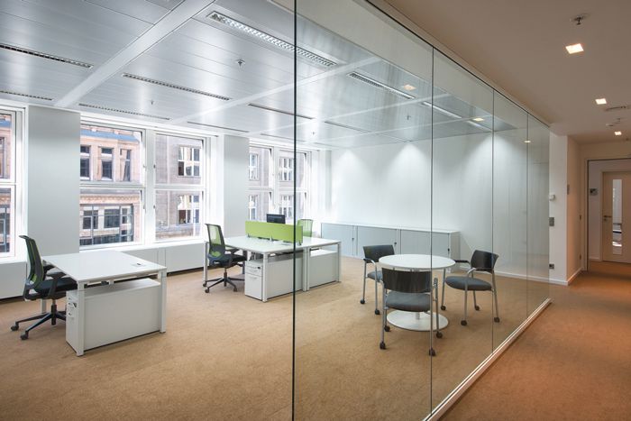 藥業(yè)公司辦公室設(shè)計(jì)布局方案-辦公室裝修設(shè)計(jì)效果圖-第2張圖片-上海古都建筑設(shè)計(jì)集團(tuán) 藥業(yè)公司辦公室設(shè)計(jì)布局方案-辦公室裝修設(shè)計(jì)效果圖-第2張圖片-上海古都建筑設(shè)計(jì)集團(tuán)